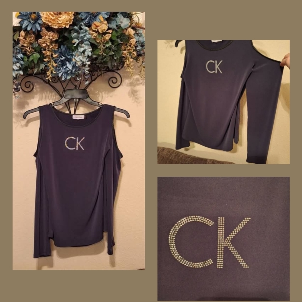 Calvin Klein Navy Blouse with Silver Logo. Excellent Condition Size Medium